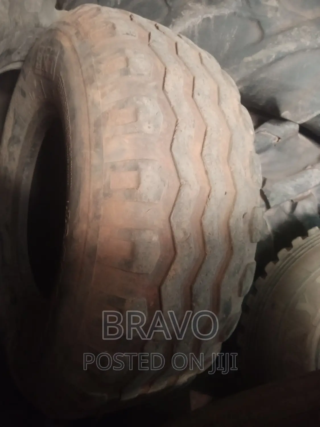 12.5/180.15.3 Tyres Good Condition.