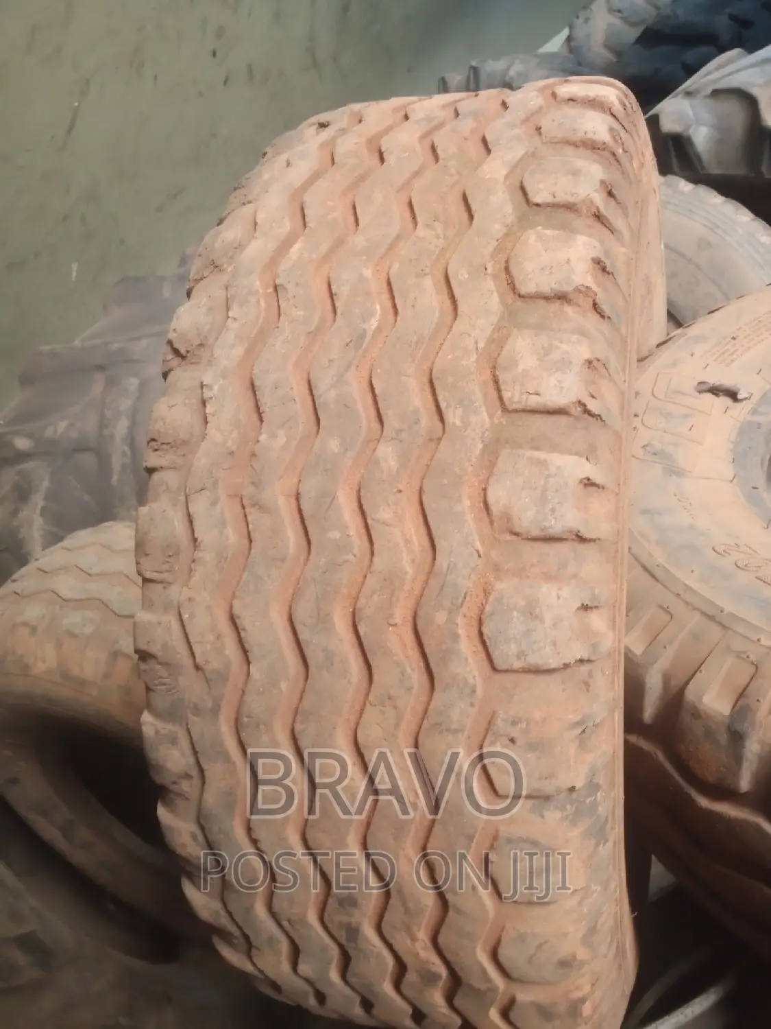 12.5/180.15.3 Tyres Good Condition.
