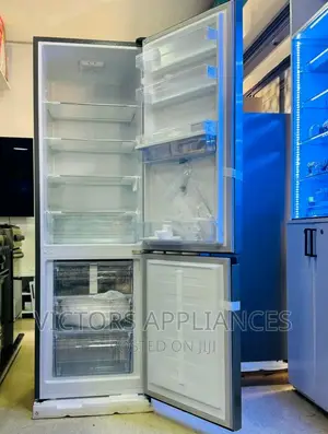 341litres Hisense Double Door Refrigerator With Dispenser
