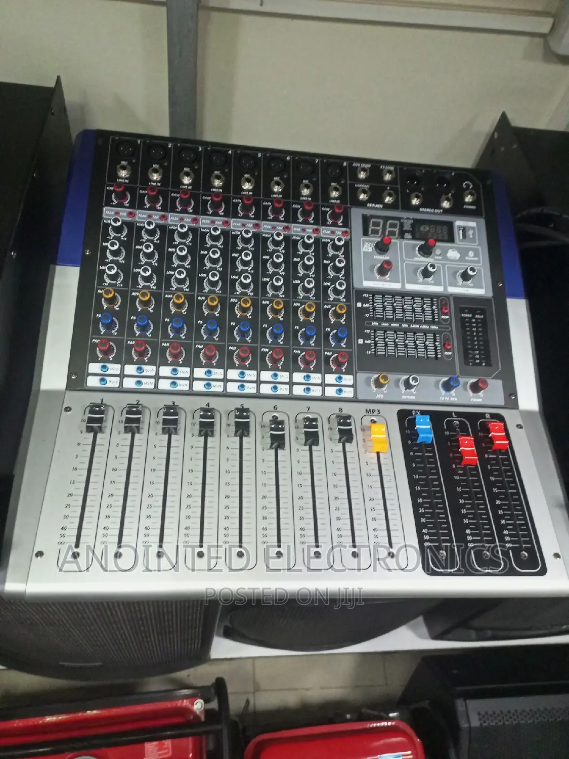 Amp Mixer 8 Channels
