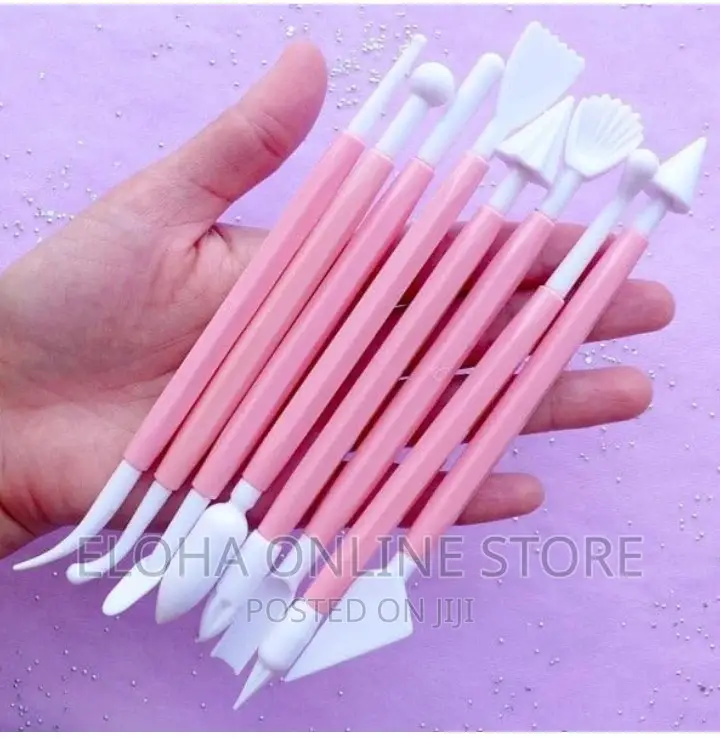 8 PCS Cake Decorating Tool Set
