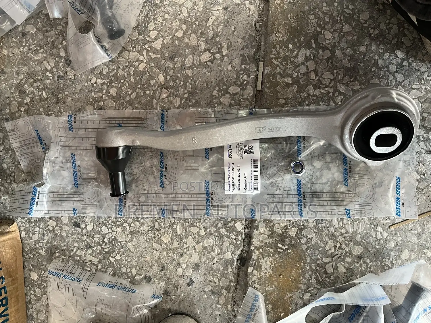 LOWER Suspension Control Arm Mercedes W211
