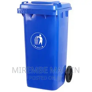 Outdoor 120L Plastic Dustbin Waste Bin, 120 Litres