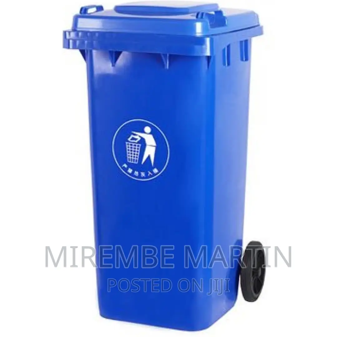 Outdoor 120L Plastic Dustbin Waste Bin, 120 Litres