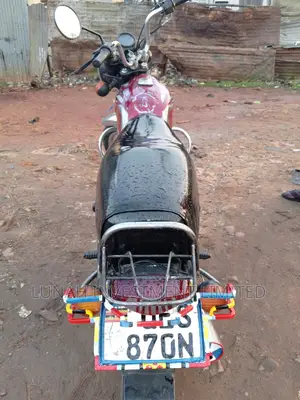 Bajaj CT 110X 2023 Red