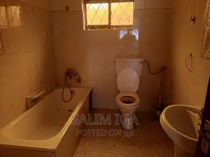 3bdrm Shared Apartment in Kololo Property, Central Division for rent