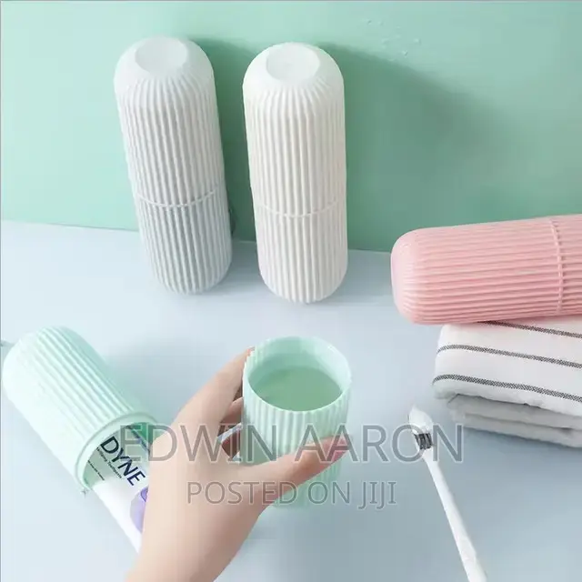 Portable Travel Toothbrush Holder