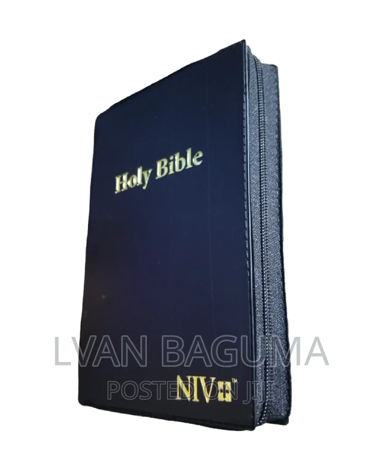 Holy Bible NIV (Standard Size) - With a Zip.