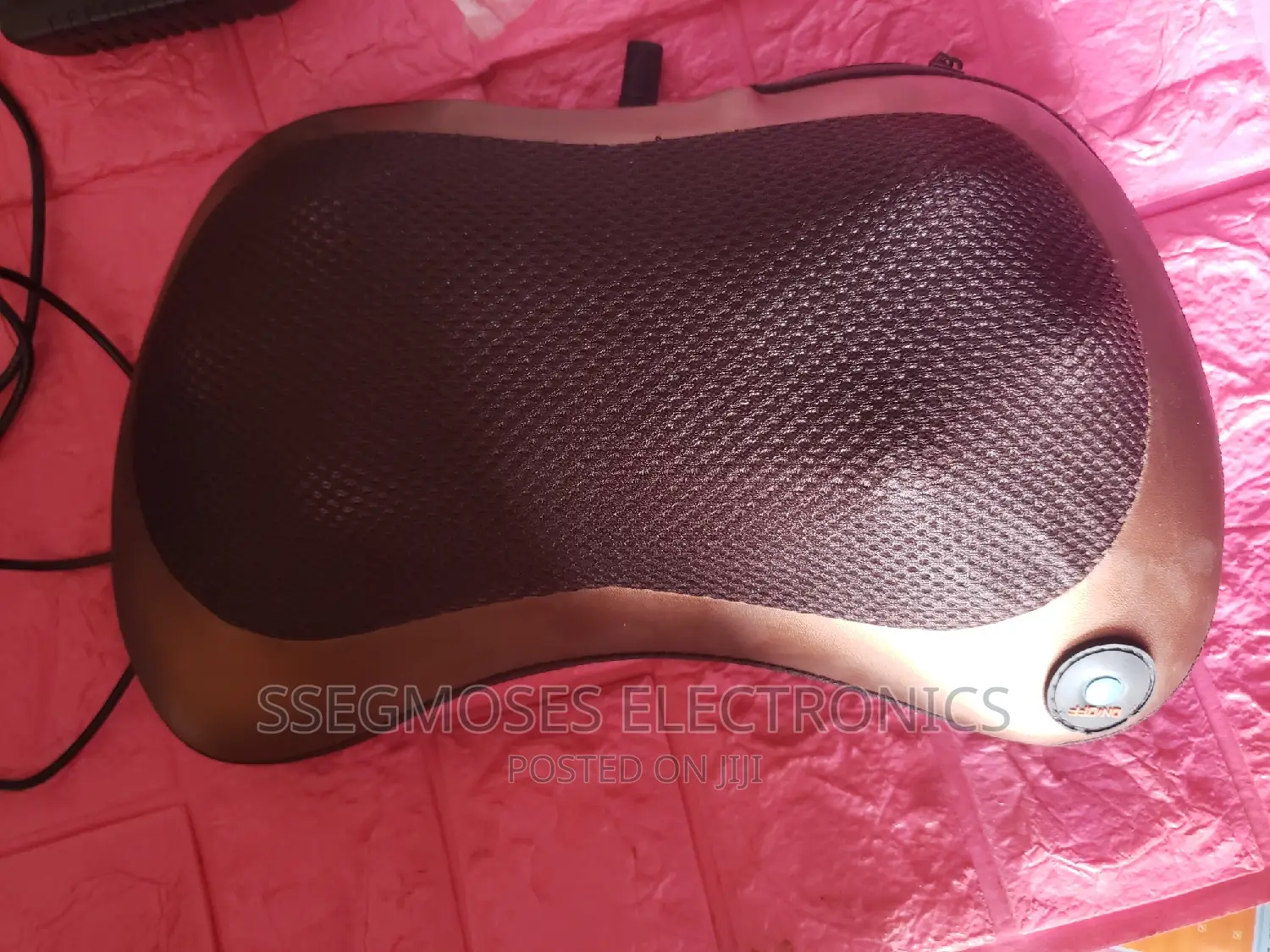 Uk Used Car and Home Massage Pillow