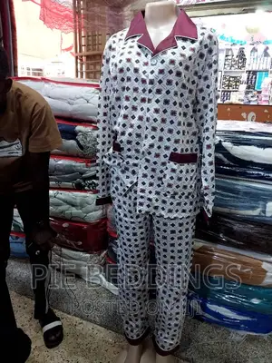 Men Pyjamas/ Night Wears