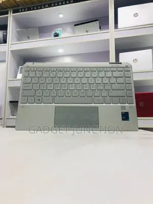 New Laptop HP Spectre X360 13 16GB Intel Core I7 SSD 512GB