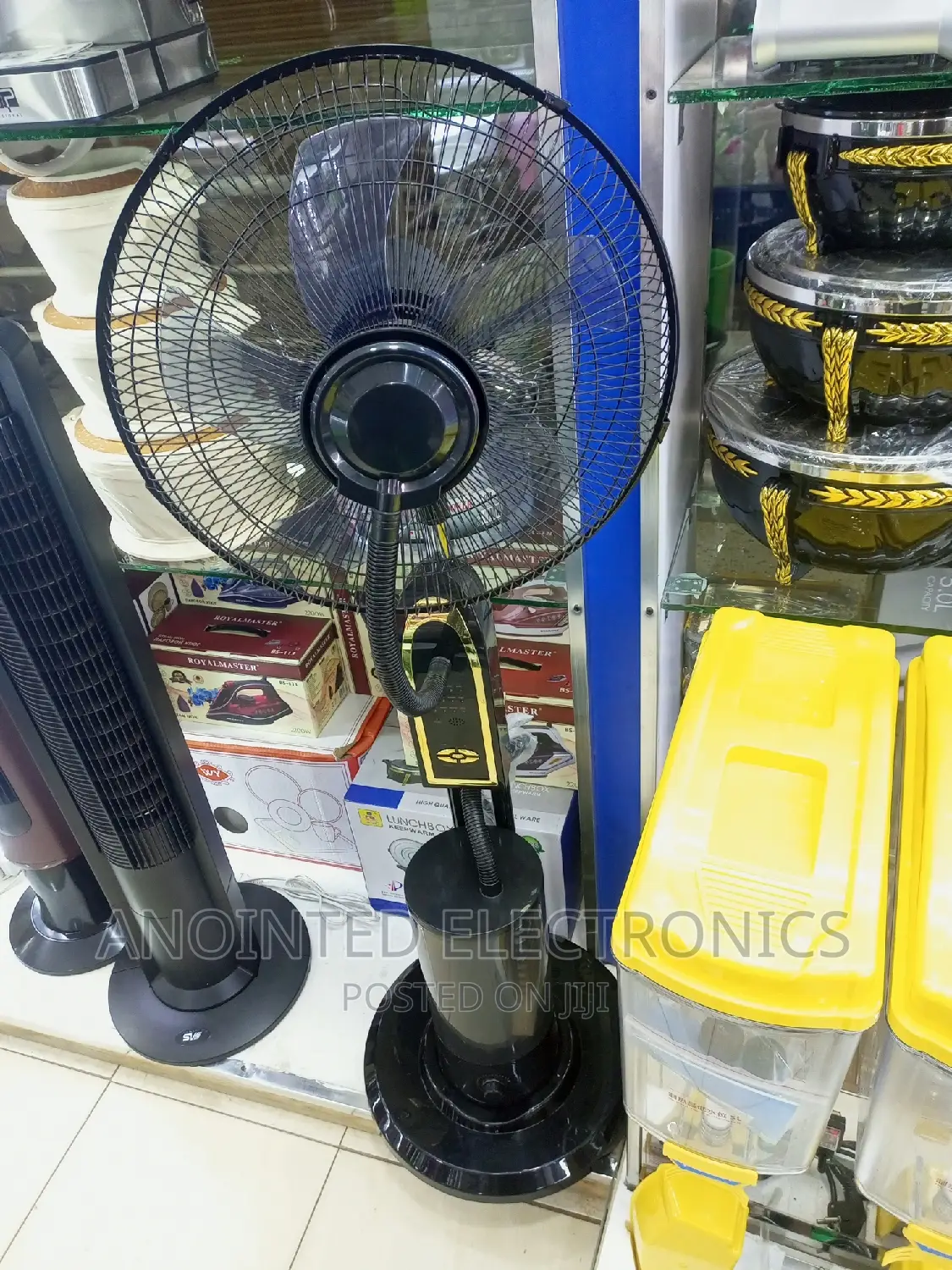 Mist Fans Black With a Remote