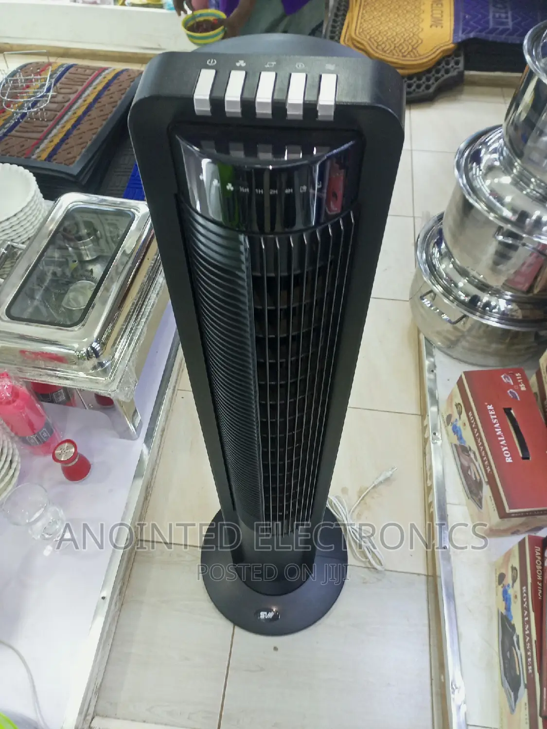Tower Fans Black With a Remote