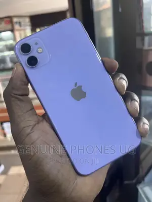 Photo - Apple iPhone 11 64 GB Purple