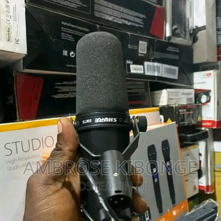 Classic Sound Quality SHURE SM7B Condenser Studio Microphone