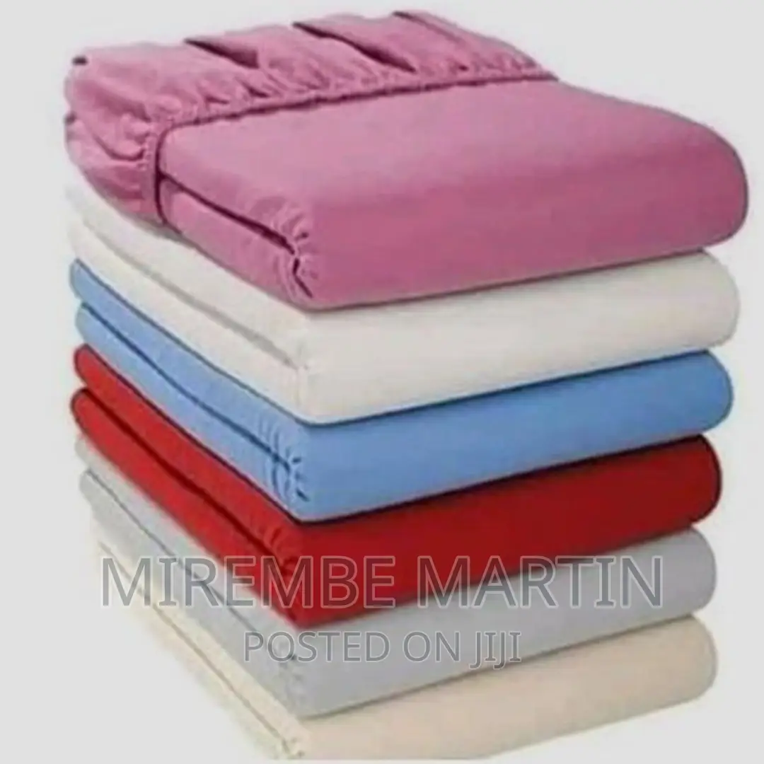 Fitted Bedsheets With 2 Pillowcases- Pink, Color