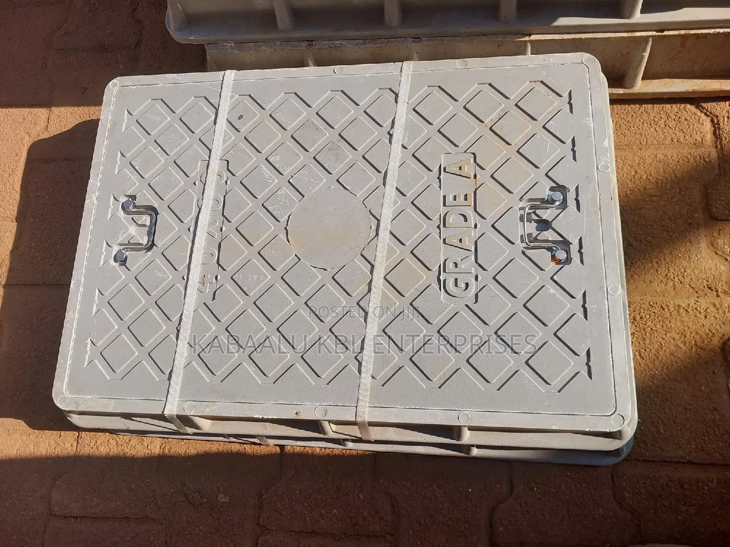 40×60 (18"×24") Grade a Heavy Duty Manhole Cover