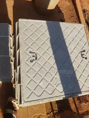 70×70 Grade a Heavy Duty Manhole Covers for Heavy Trucks
