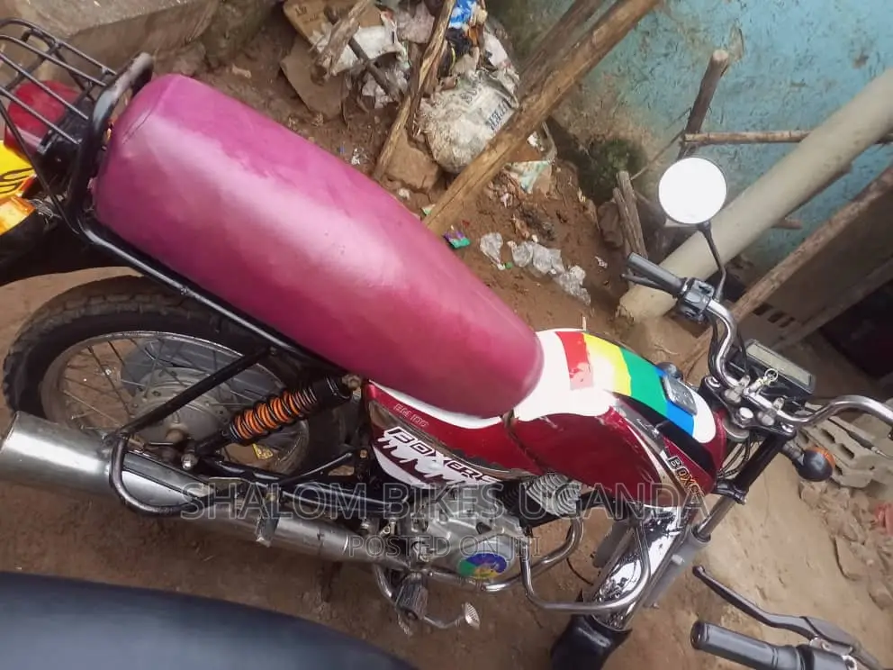Bajaj Boxer 100 2016 Red