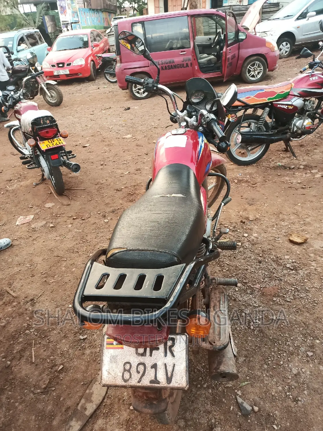 Bajaj Boxer 125 2023 Red