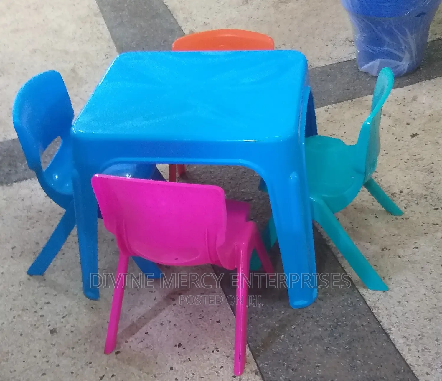 Atable and Baby Chairs
