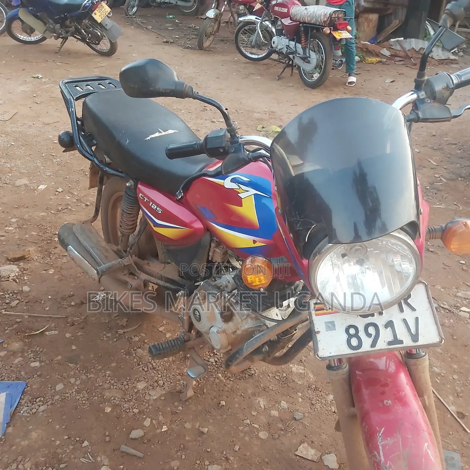 Bajaj Boxer 125 2023 Red