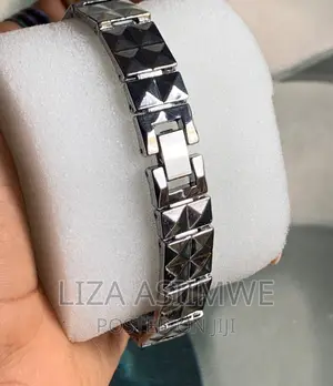 Simple Lady’S Watches