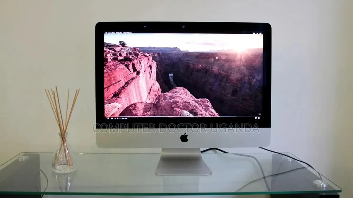 Desktop Computer Apple iMac 8GB Intel Core I5 HDD 1T