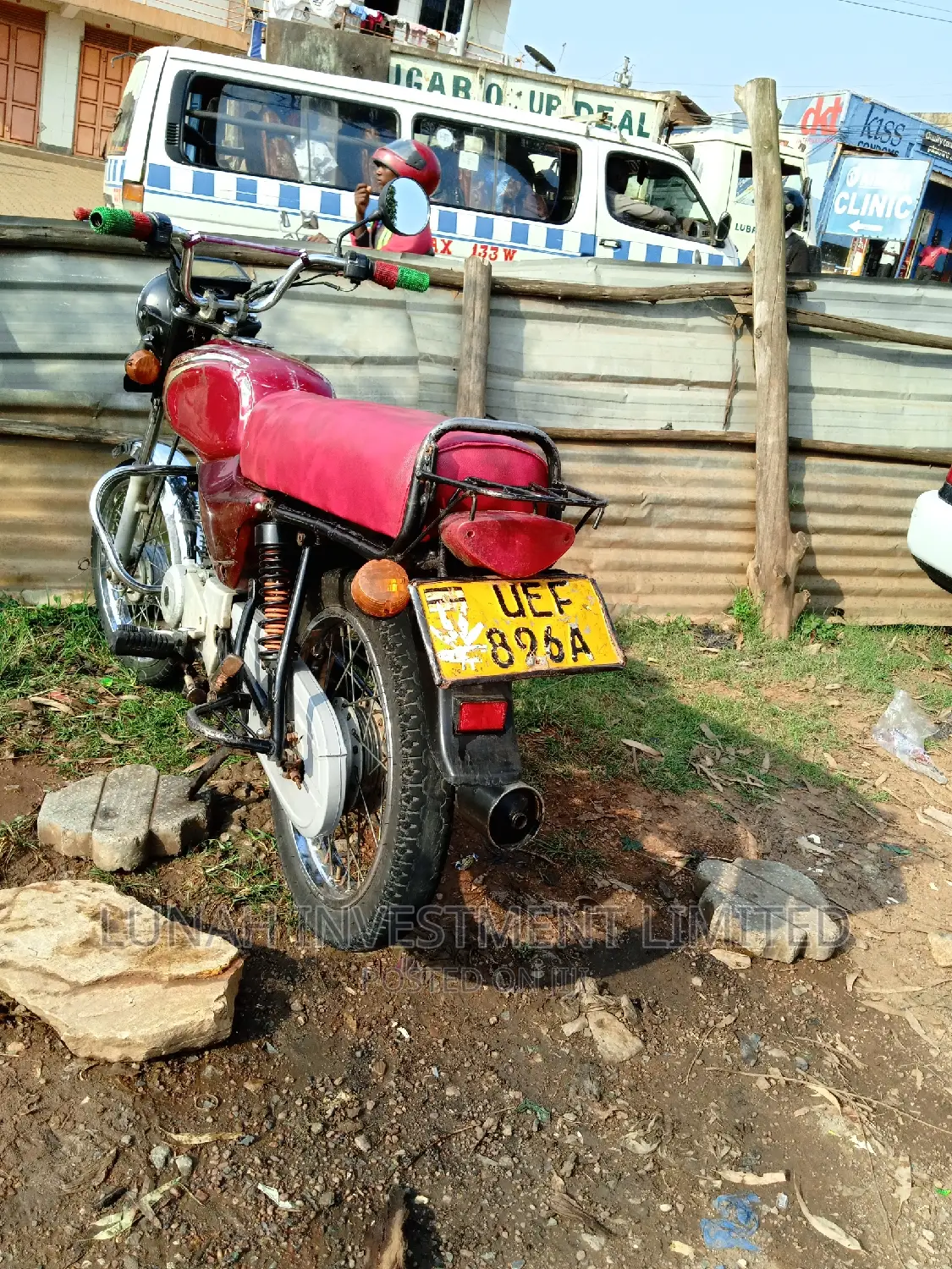 Bajaj Boxer 2023 Red