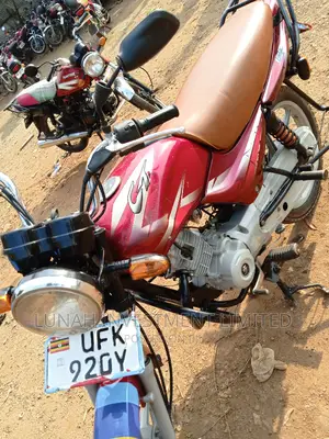 Bajaj CT 110X 2023 Red