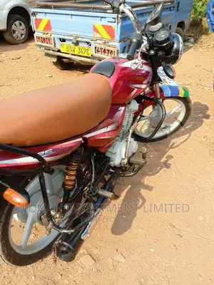 Bajaj CT 110X 2023 Red