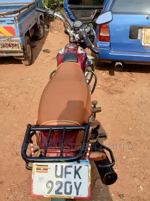 Bajaj CT 110X 2023 Red