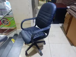 Leadhered Office Chair