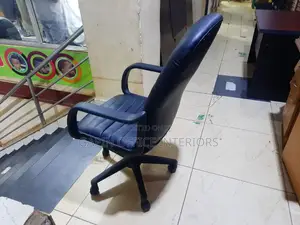 Leadhered Office Chair