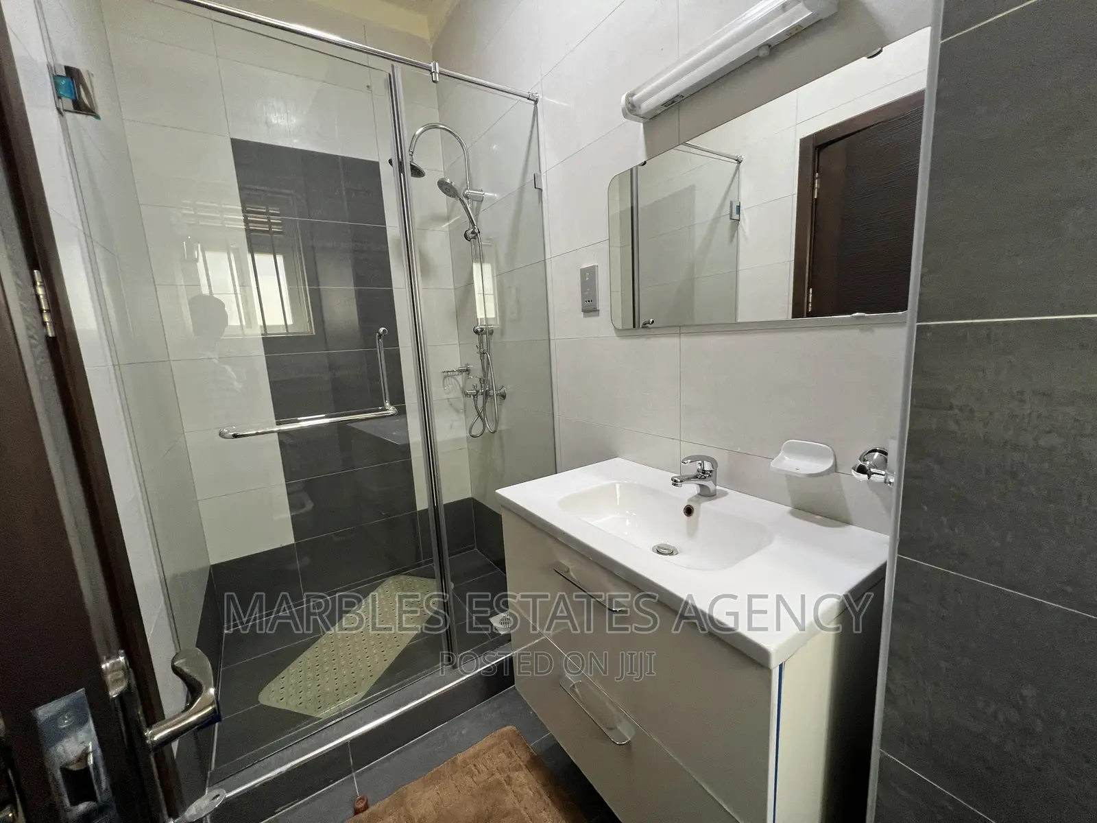 Furnished 2bdrm Apartment in Kololo, Central Division for rent