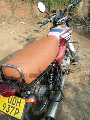 Bajaj Boxer 2019 Red