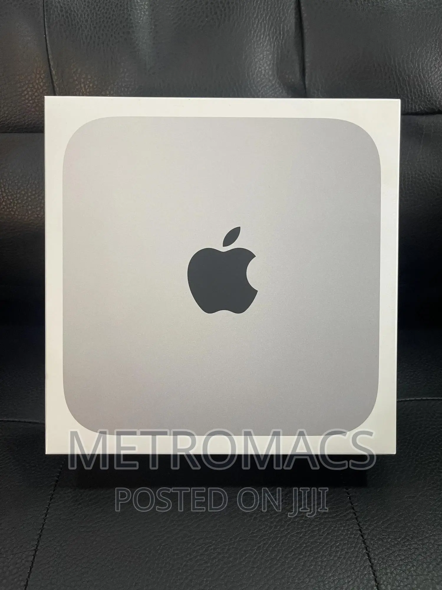 New Desktop Computer Apple Mac Mini M2 8GB Apple M2 SSD 256GB