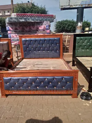 Leather Bed / Classy / 5by6 / Wooden Bed / Best Furniture