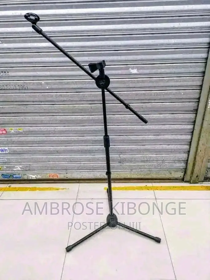 Durable Mic Support + 2 Clip Holders Stage Microphone Stands