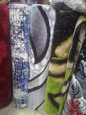 Center Rugs