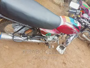 Bajaj Boxer 100 2020 Red