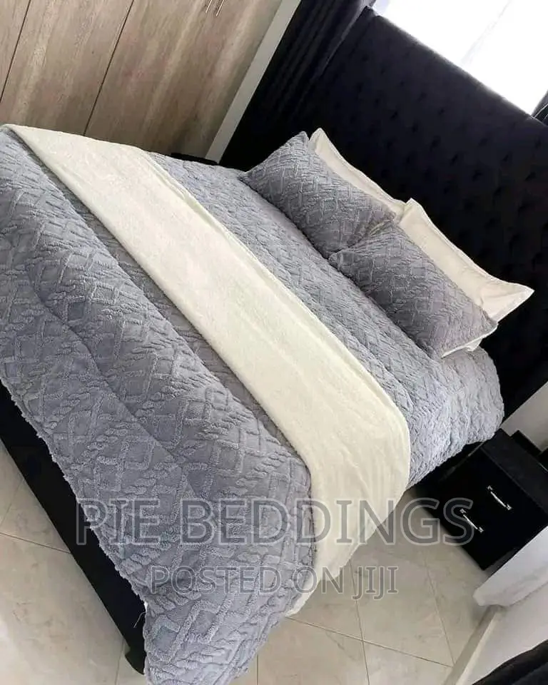 Best Soft 4 Piece Bedcover/ Duvet for 5x6 and 6x6