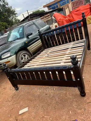 German Bed / 5by6 Bed / Wooden Bed / Good / Best Furniture