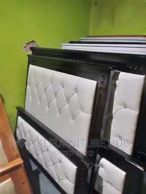 Flat Leathered Bed 4x6