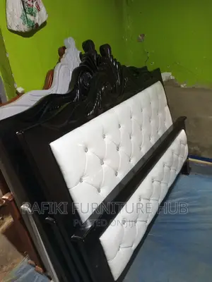 Leather Bed / 5by6 Bed / Wooden Bed/ Furniture/ Luxury Bed