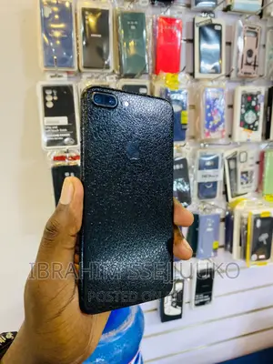 Apple iPhone 7 Plus 128 GB Black