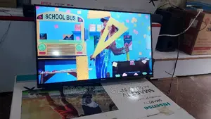 32 Inches Led Hisense Smart Digital Flat Screen Flameless.