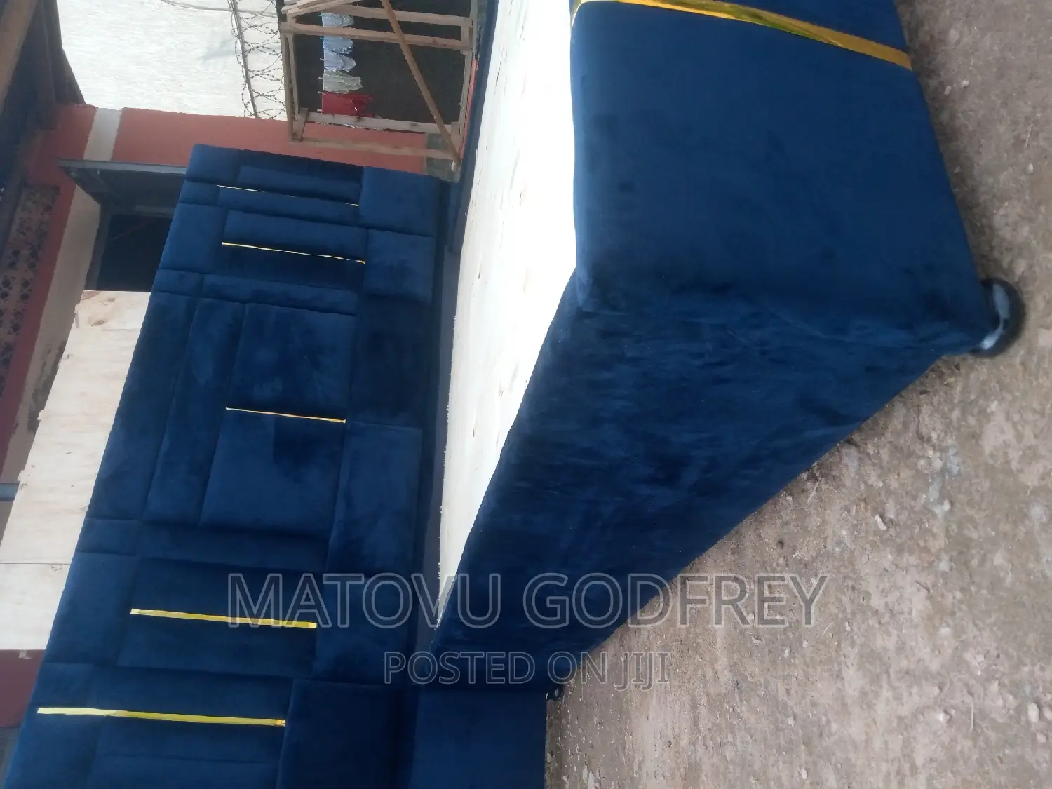 Darkblue 5*6 King Size Bed