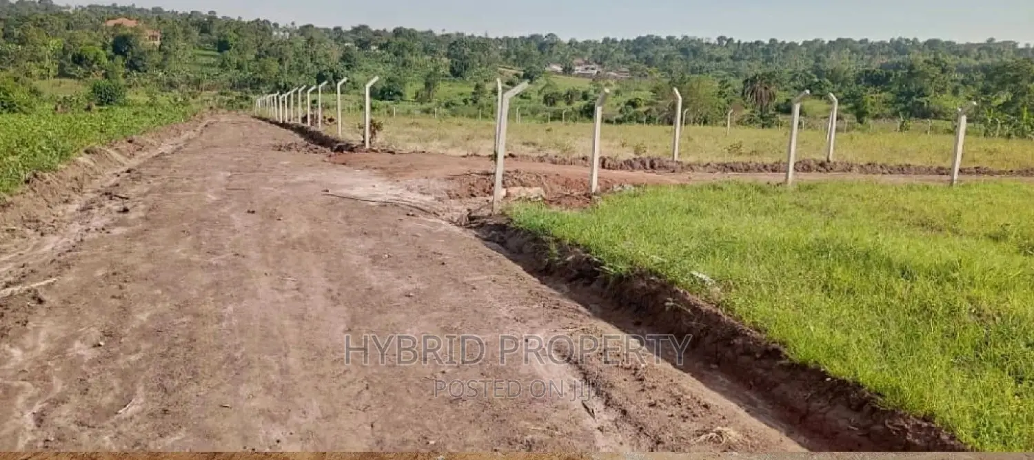 Prime Plots for Sale at Gayaza~Kiwenda [Luunga]~Gayaza Road.