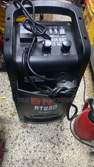 Battery Charger 650 Amps